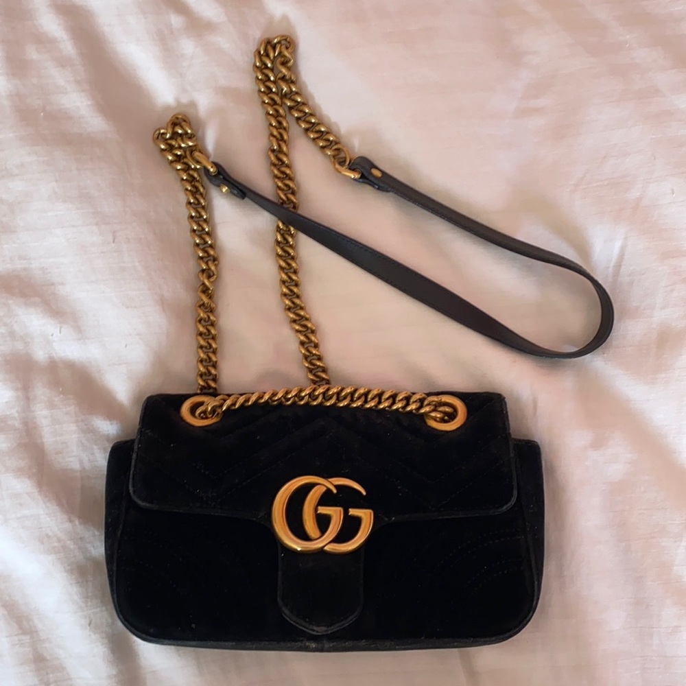 Authentic Gucci Marmont Velvet Shoulder Purse